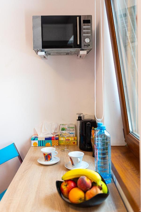 Center Walking Apartment And Room Bucharest Exterior photo