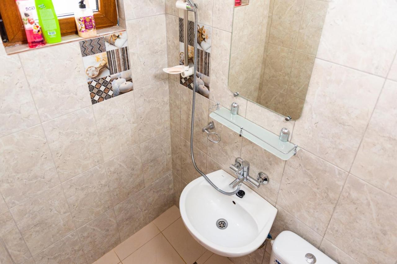 Center Walking Apartment And Room Bucharest Exterior photo