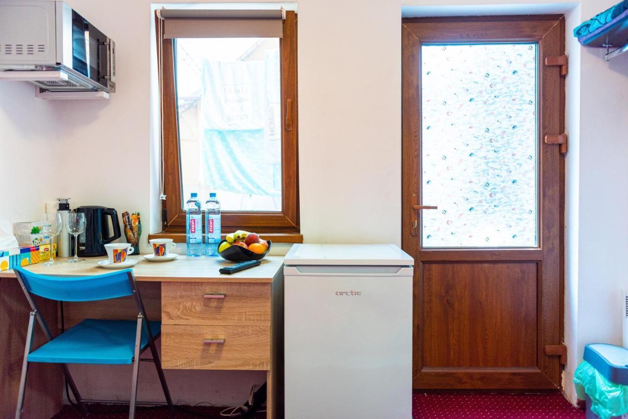Center Walking Apartment And Room Bucharest Exterior photo
