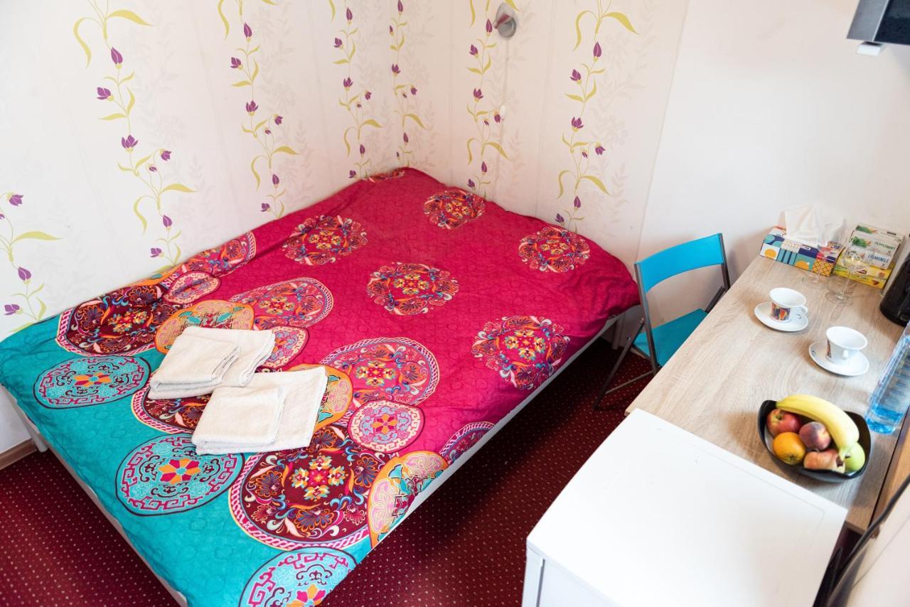 Center Walking Apartment And Room Bucharest Exterior photo