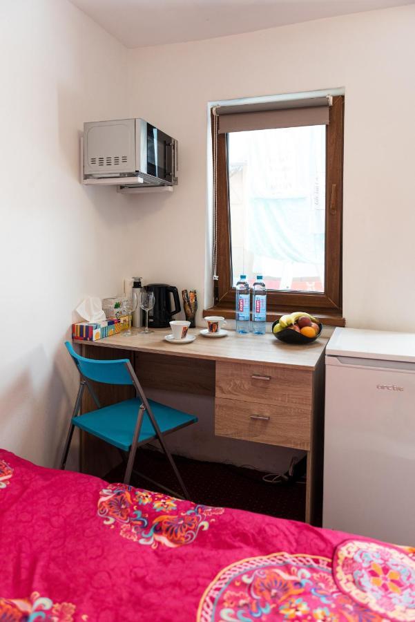 Center Walking Apartment And Room Bucharest Exterior photo